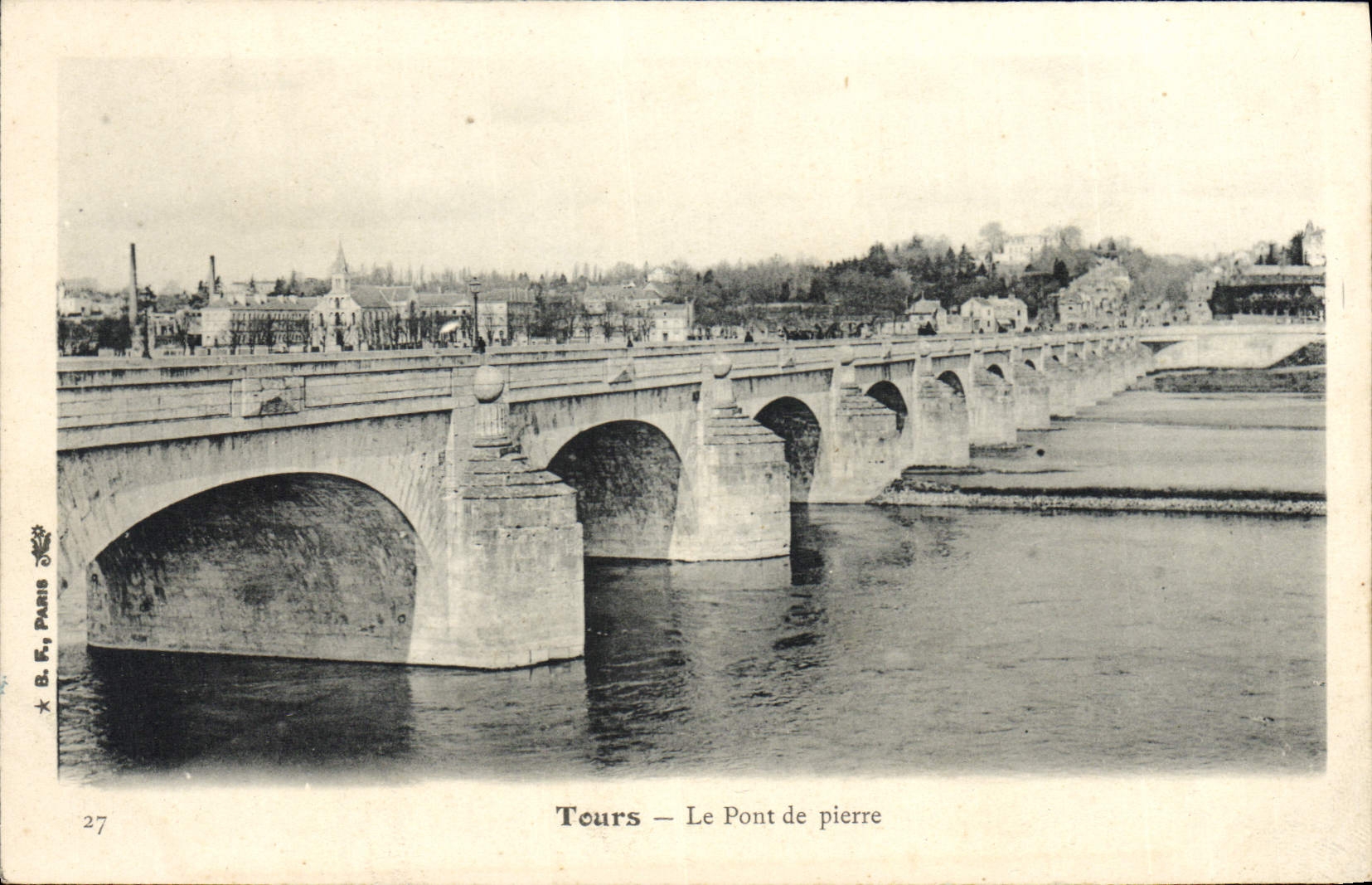 CPA Tours Le Pont De Pierre