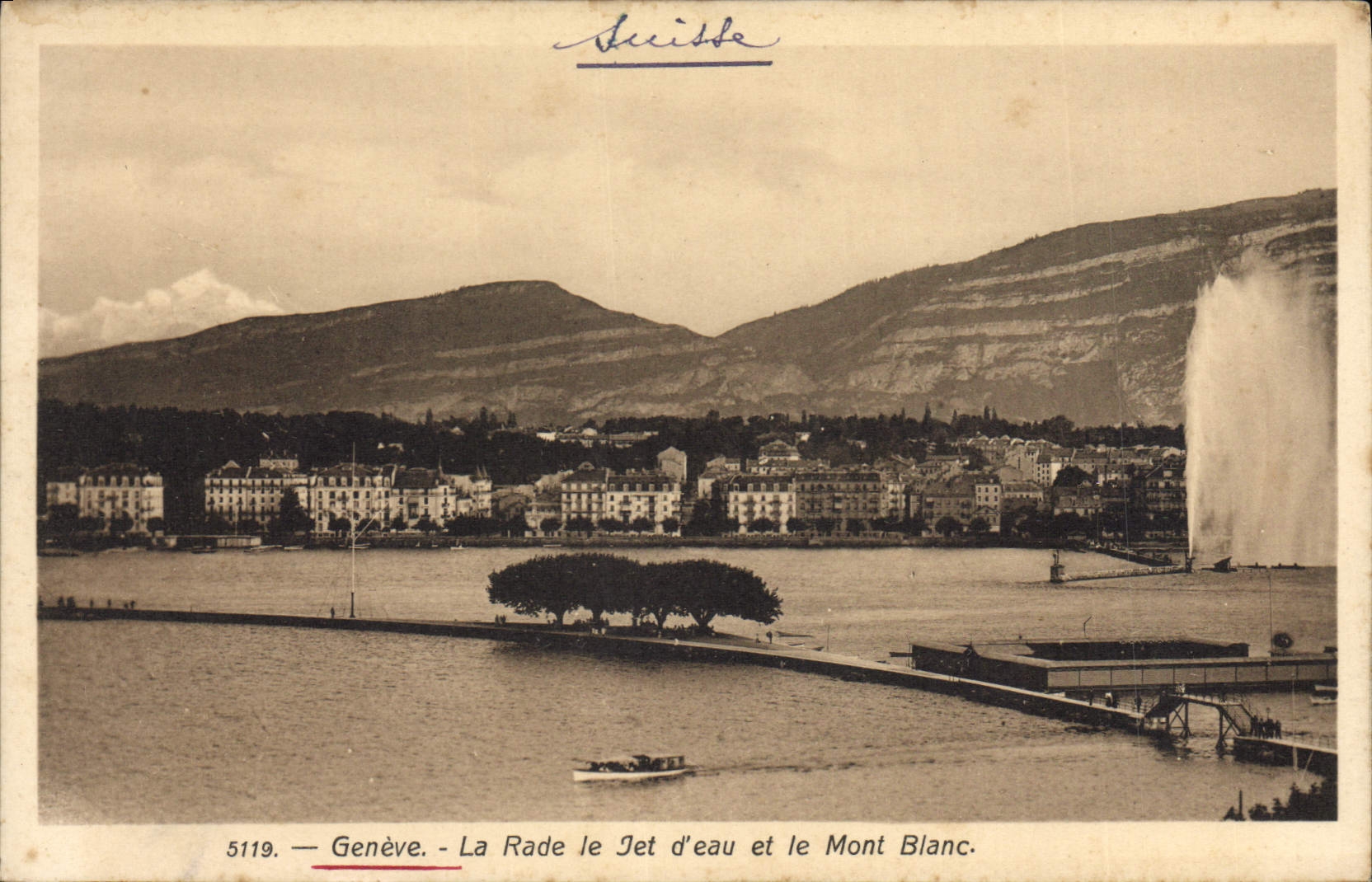 CPA Geneve La Rade Le Jet D'Eau Et Le Mont Blanc