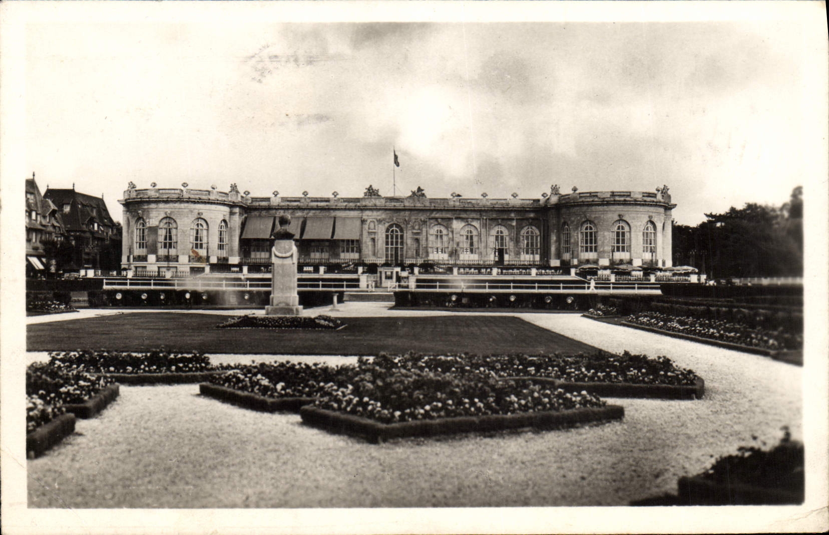 CPM Deauville Le Casino
