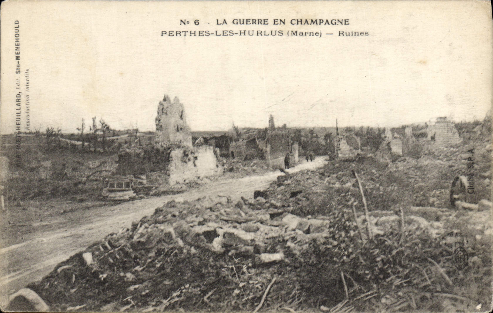 CPA Perthes Les Hurlus Ruines Militaria