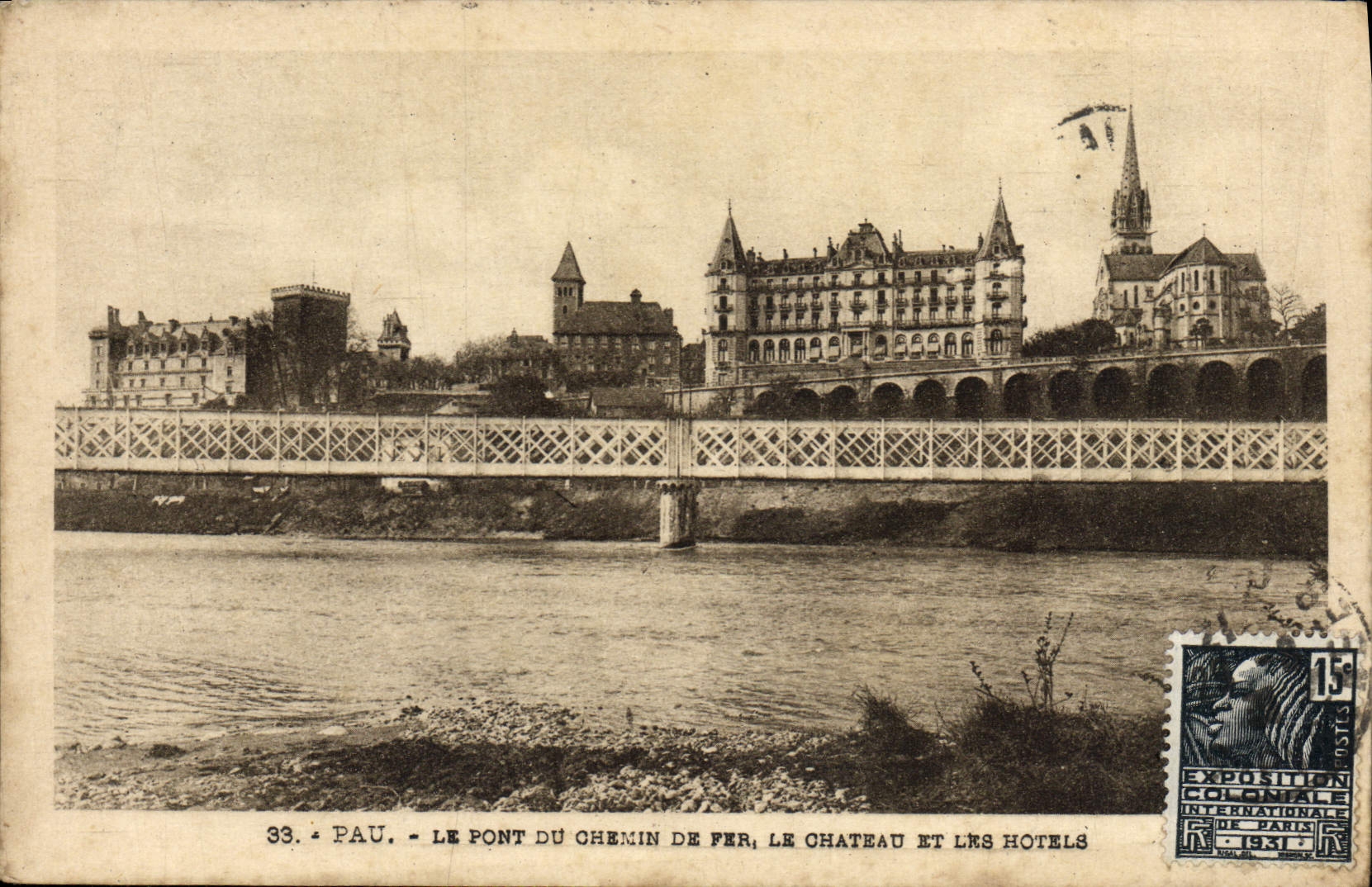 POSTAL Pau de la VENDIMIA el puente de la manera de gusano el castillo y los hoteles