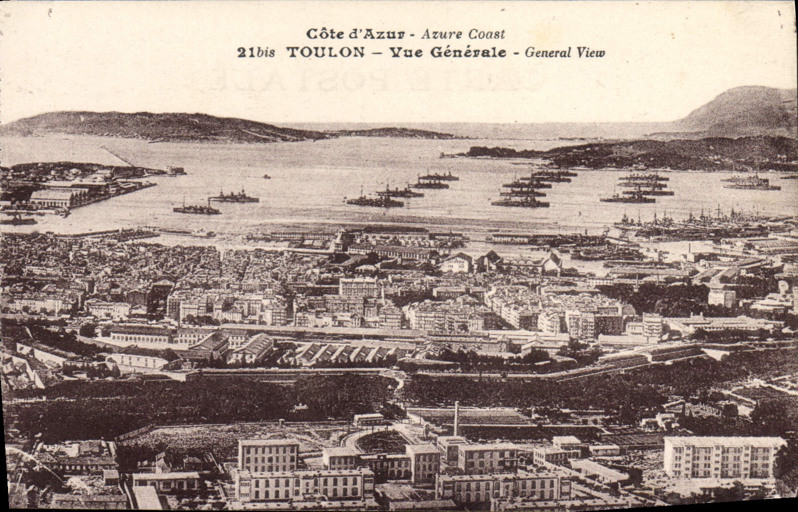 CPA Toulon Vue Generale Bateaux