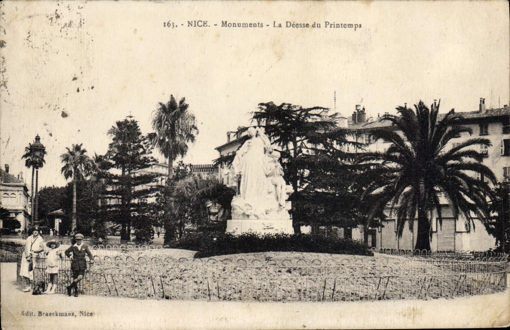 CPA Nice Monuments La Deesse Du Printemps