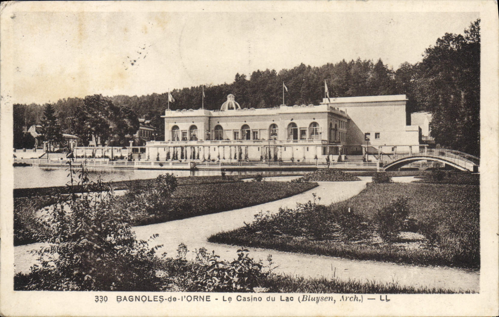 CPA Bagnoles De I'Orne Le Casino Du Lac