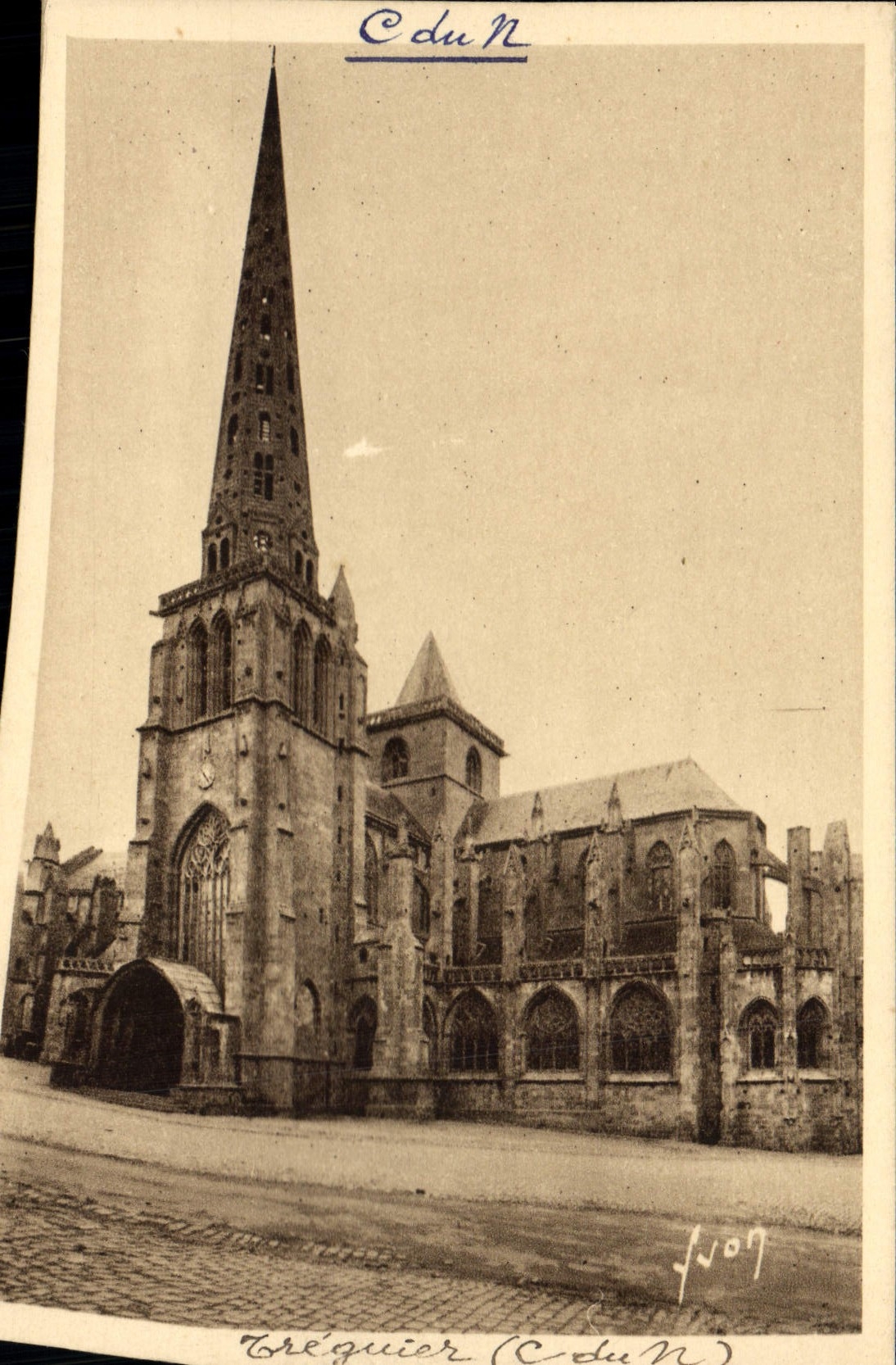 CPA Treguier La Cathedrale
