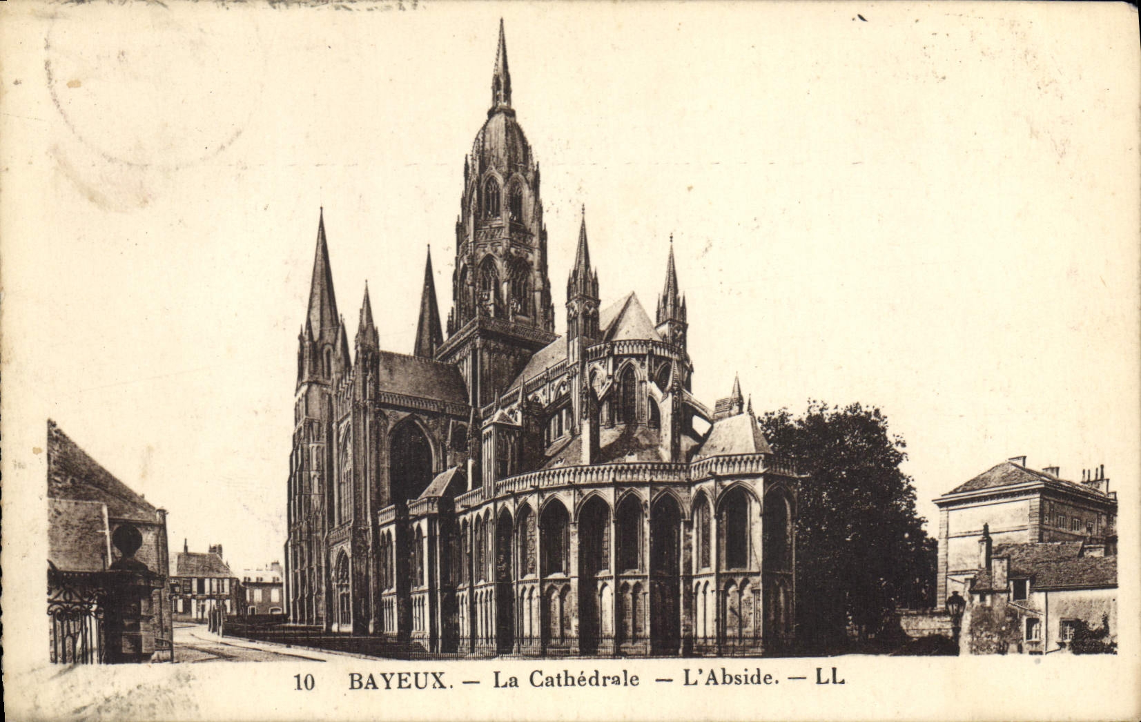 CPA Bayeux La Cathedrale L'Abside