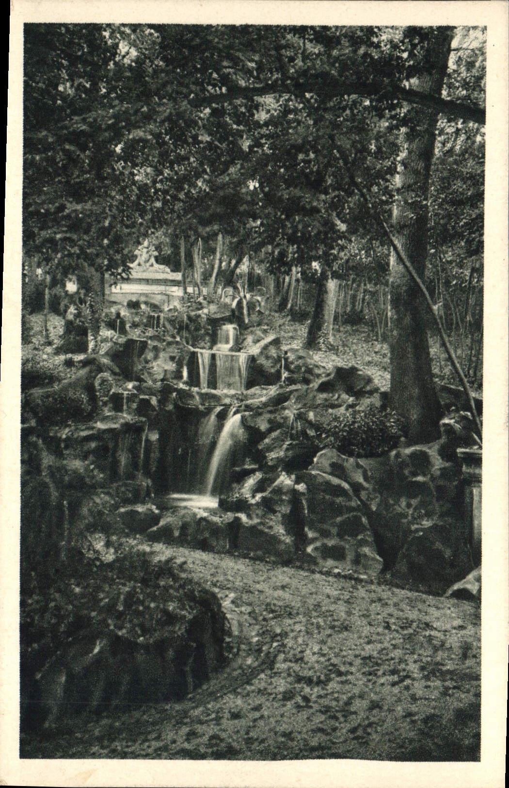 POSTAL Giardini Cascatelle Roma Vaticano de la VENDIMIA