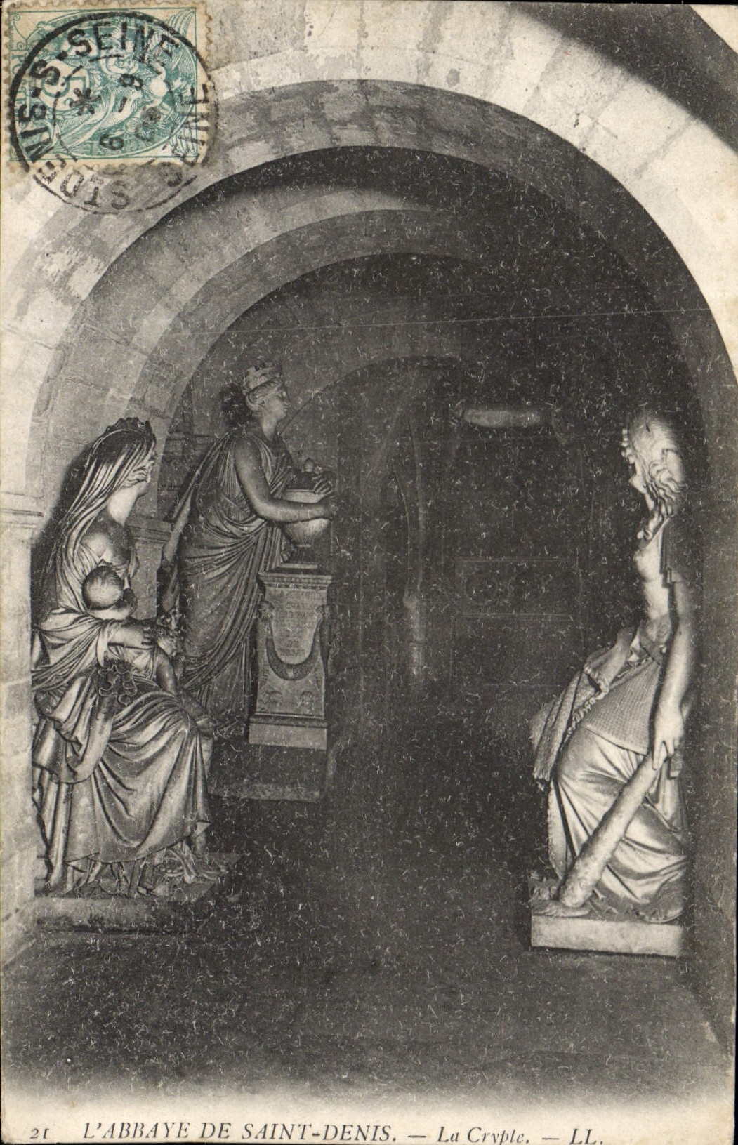 POSTAL de la VENDIMIA la abadía de Denis Saint la cripta