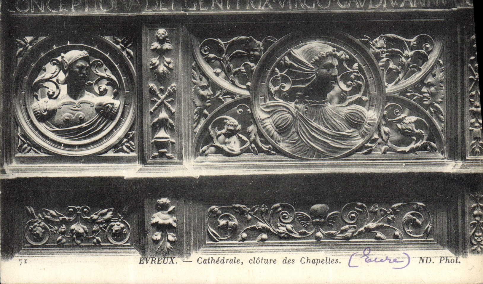 VINTAGE POSTCARD Evreux Cathedrale Encloses Vaults