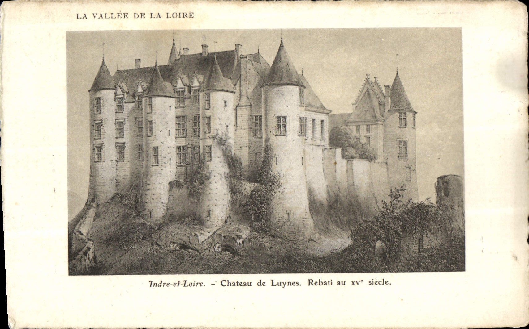 VINTAGE POSTCARD Indre And the Loire Castle De Luynes