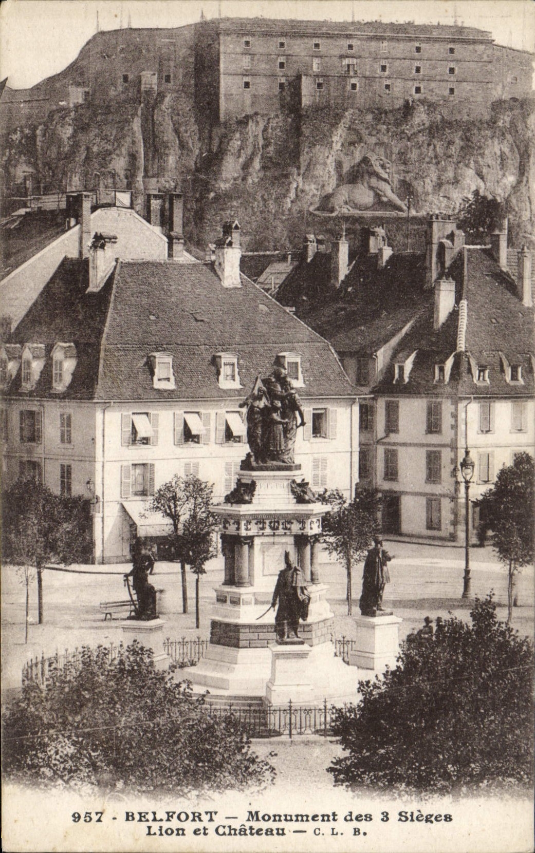VINTAGE POSTCARD Belfort Monument of the 3 Seats Lion and castle