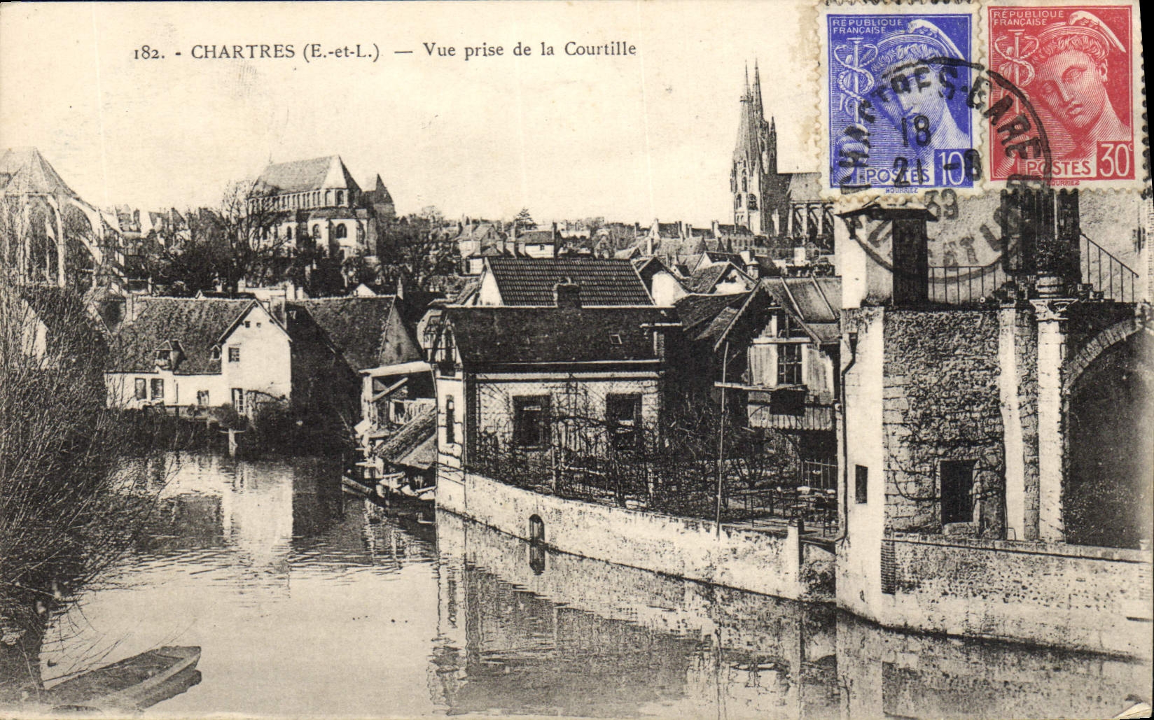 POSTAL Chartres de la VENDIMIA vista de Courtille
