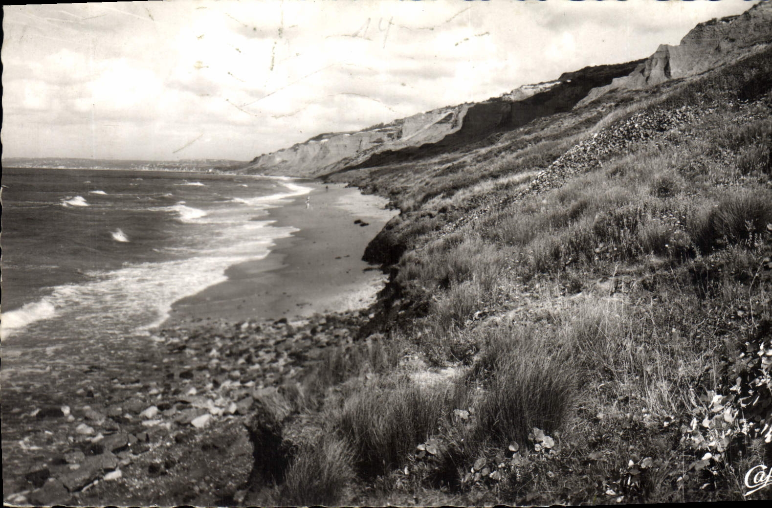MODERN CARD Houlgate Cliffs and sea