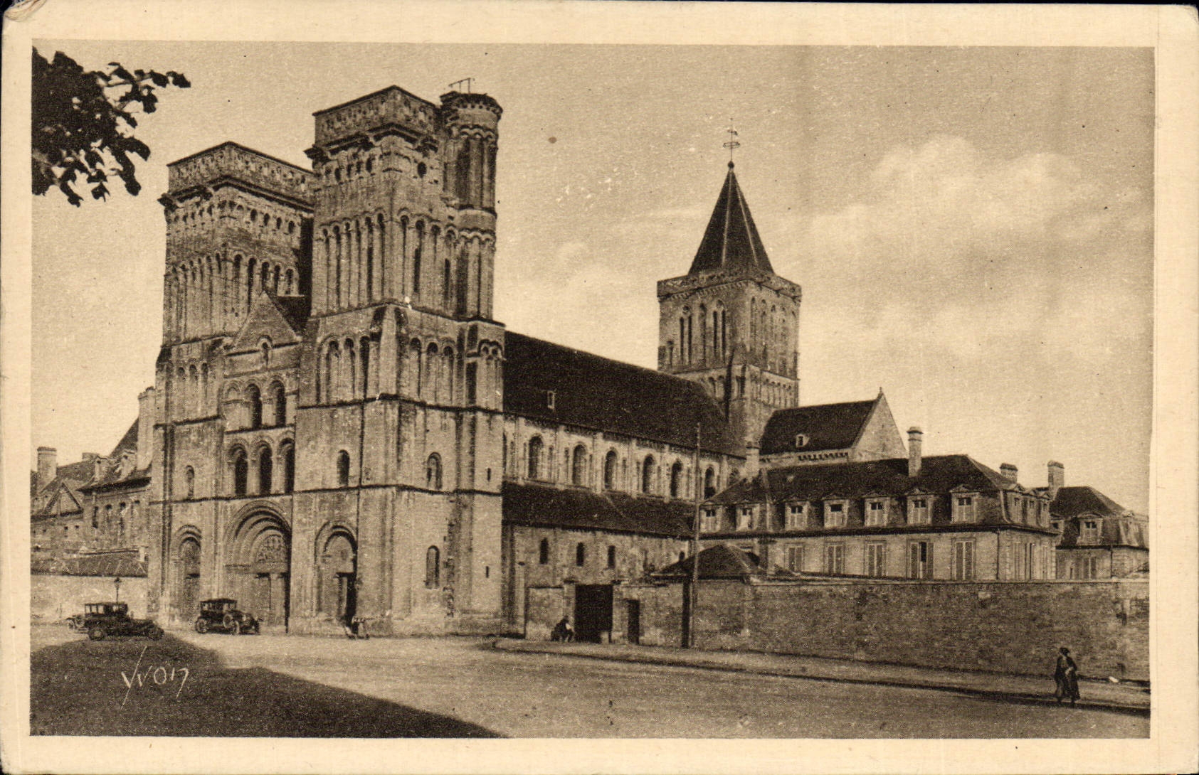 CPA Caen L'Abbaye aux Dames