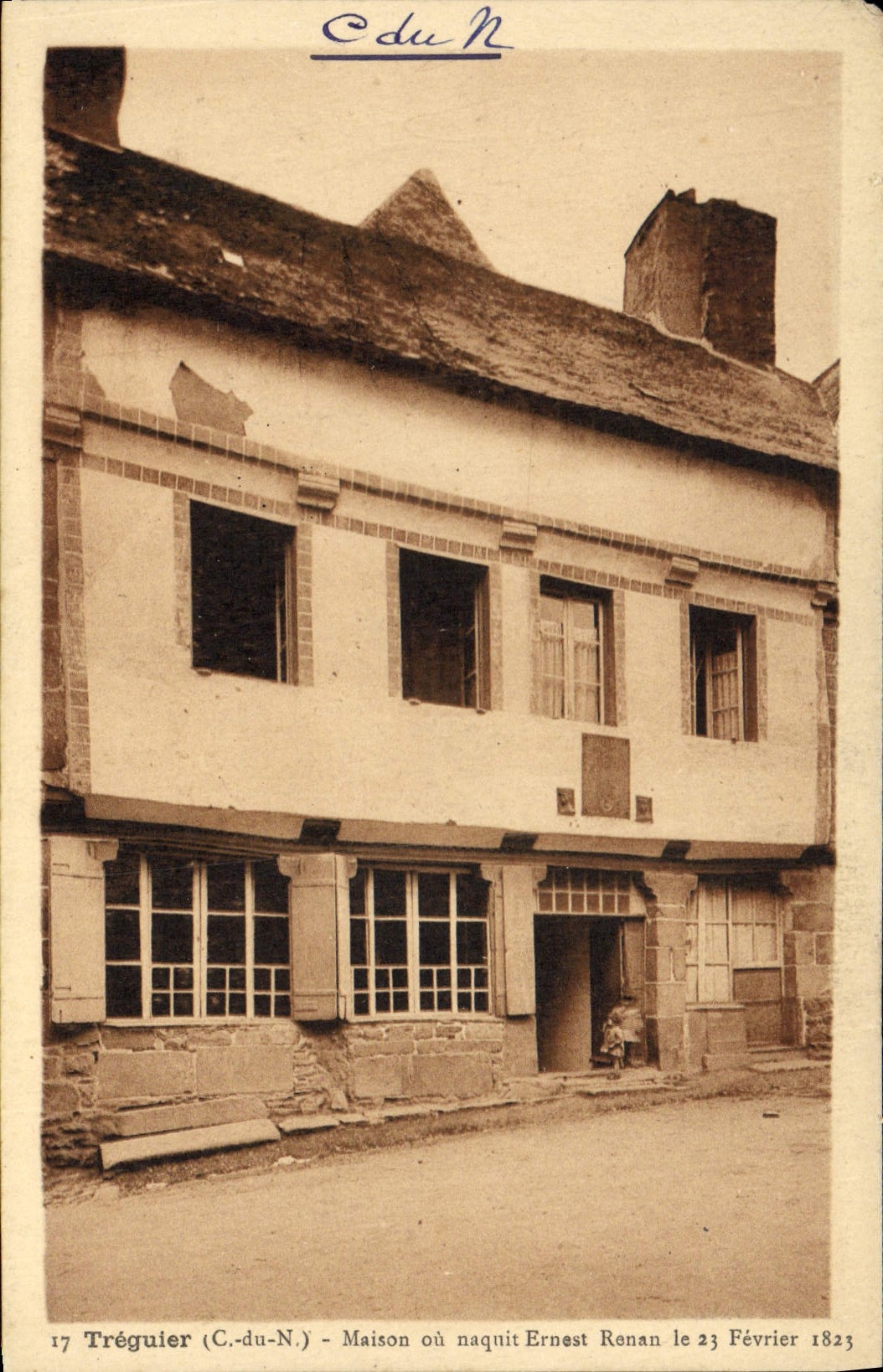 La casa de Treguier de la POSTAL de la VENDIMIA o era Ernesto nato Renan