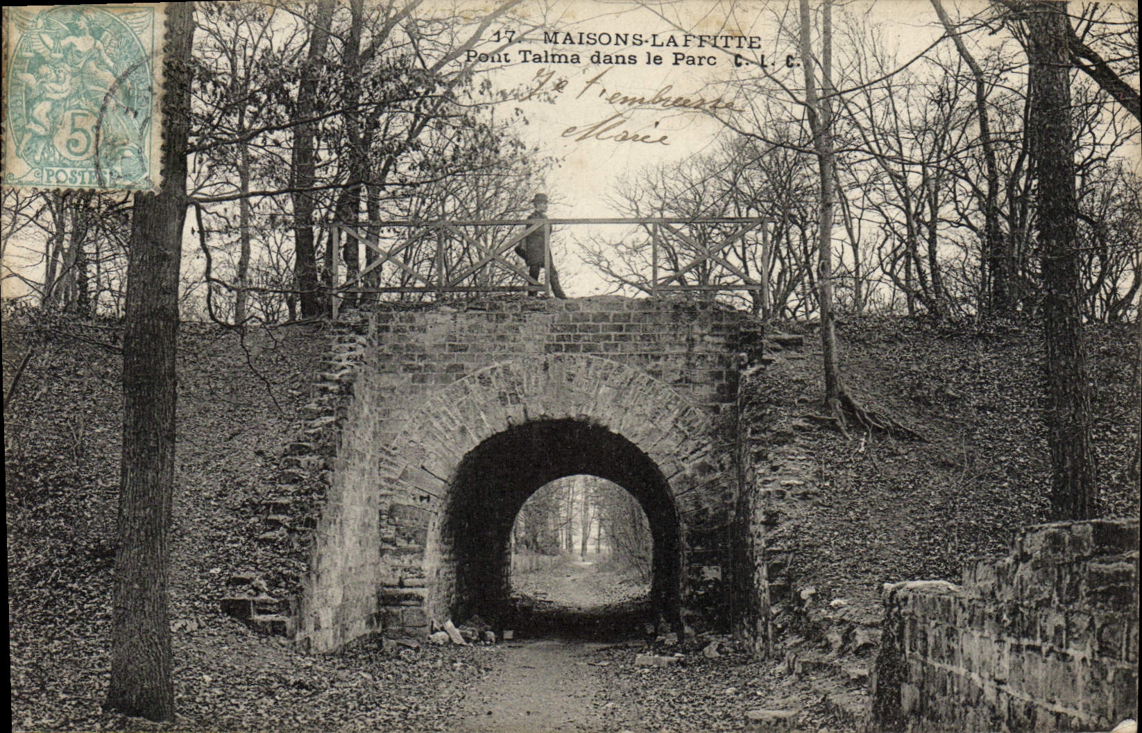 VINTAGE POSTCARD Houses Laffitte Talma Bridge in the park