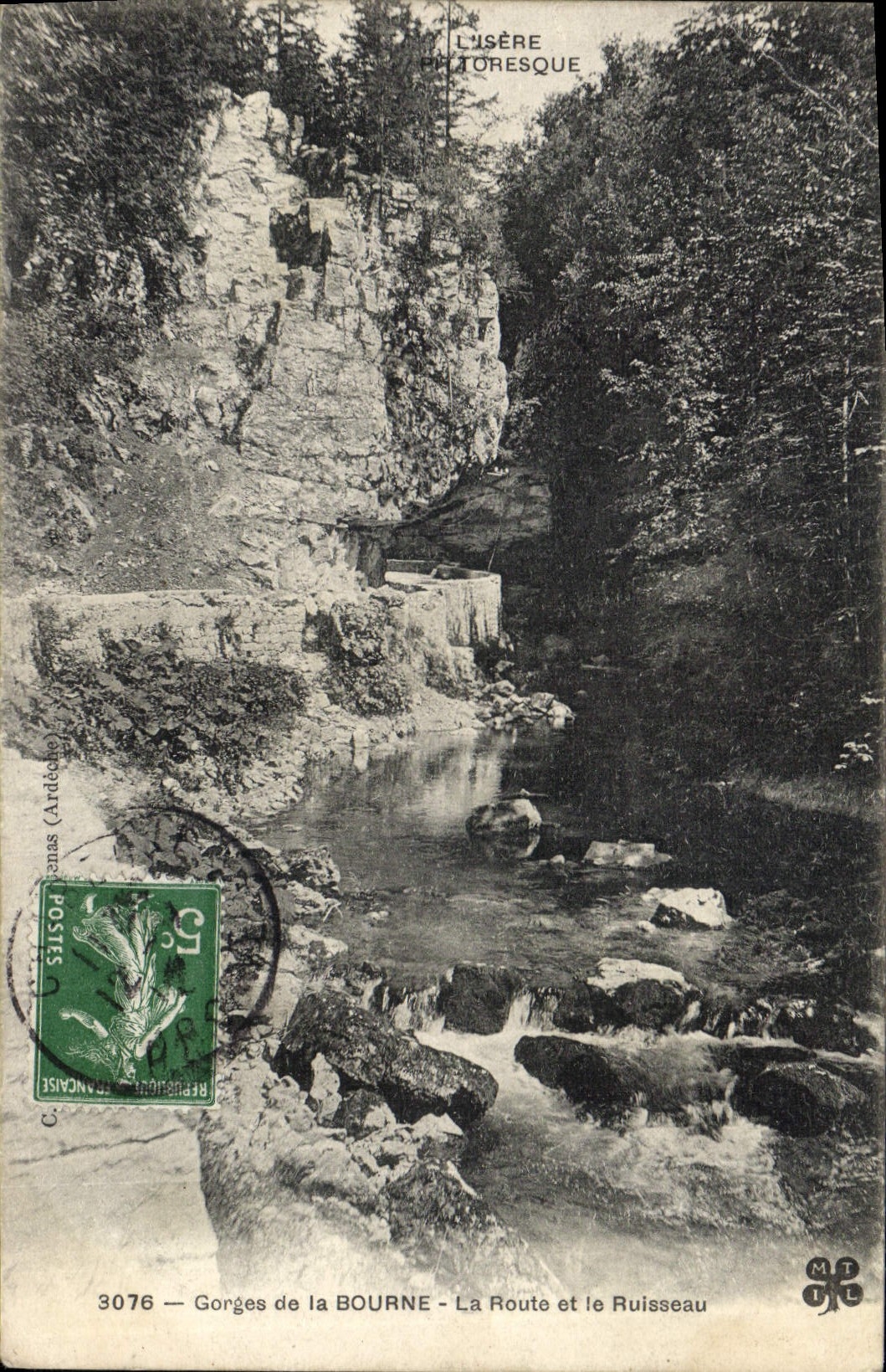 VINTAGE POSTCARD Falls of Bourne the Road and the Brook