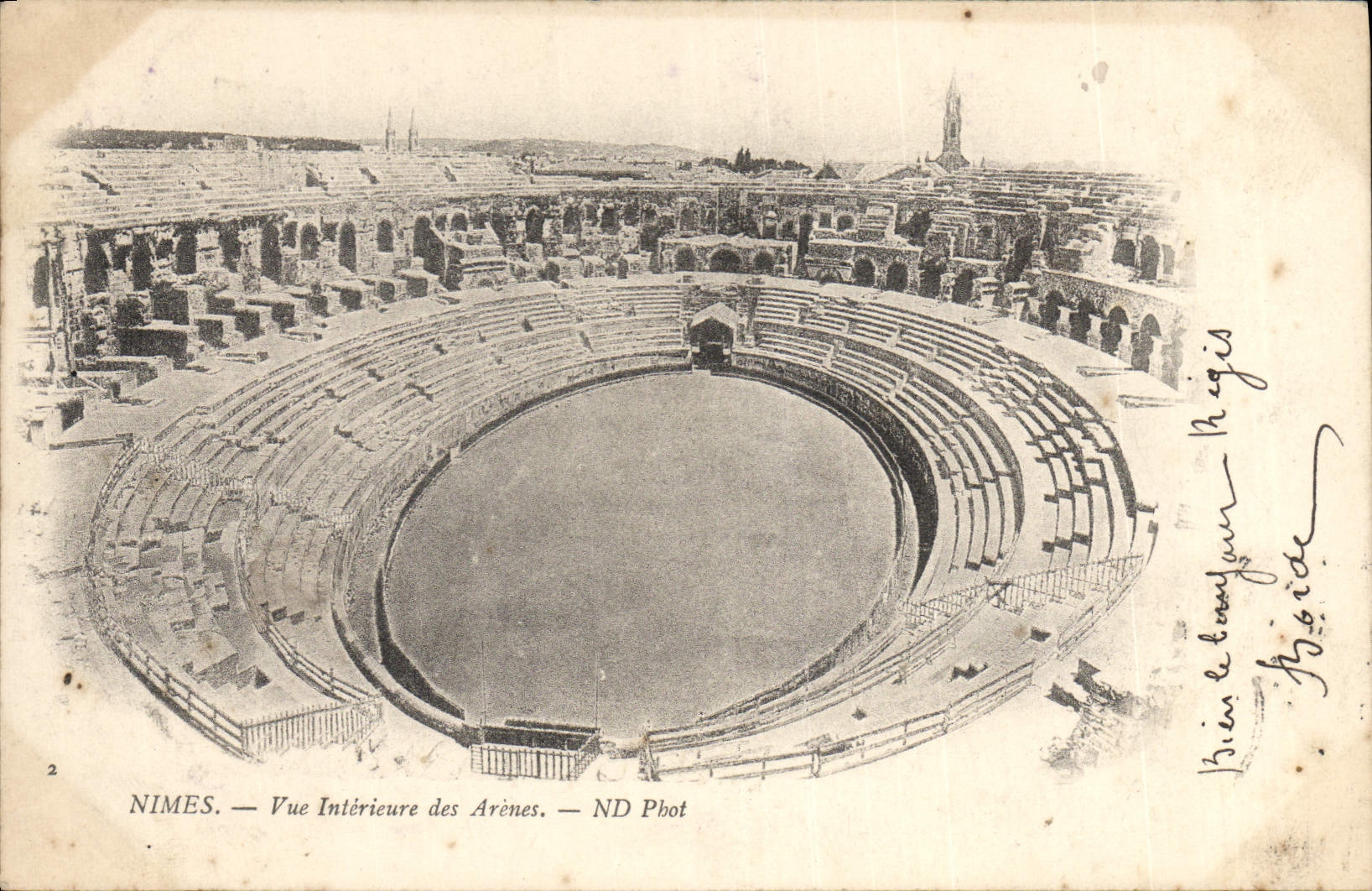 CPA Nimes Vue Interieure des Arenes