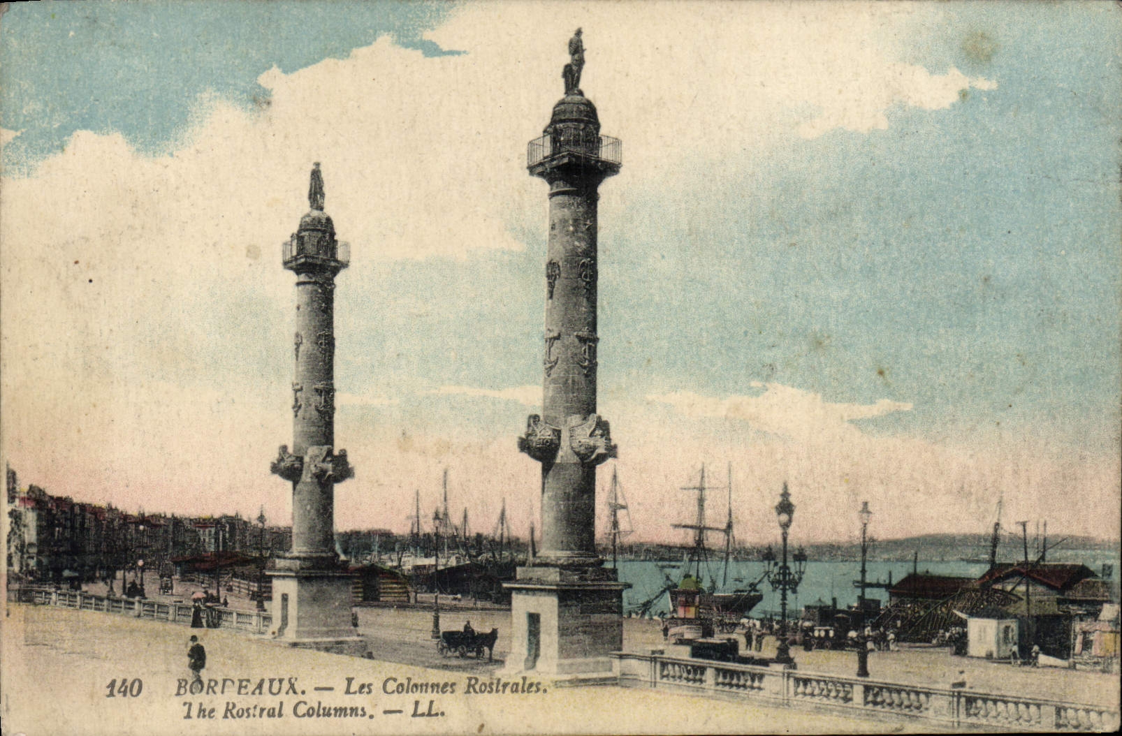 Burdeos de la POSTAL de la VENDIMIA los rostrales de las columnas