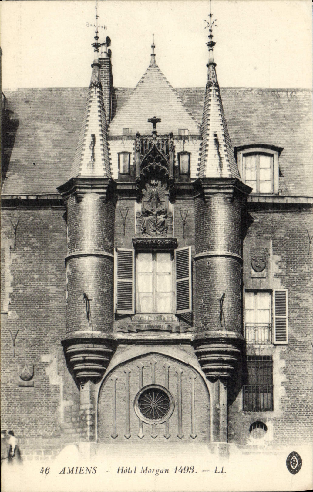 VINTAGE POSTCARD Amiens Morgan Hotel