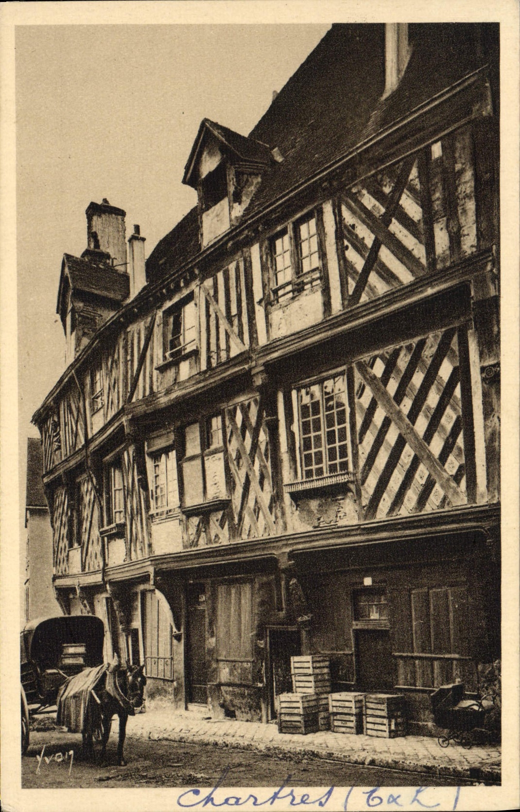 CPA Chartres La maison du saumon 