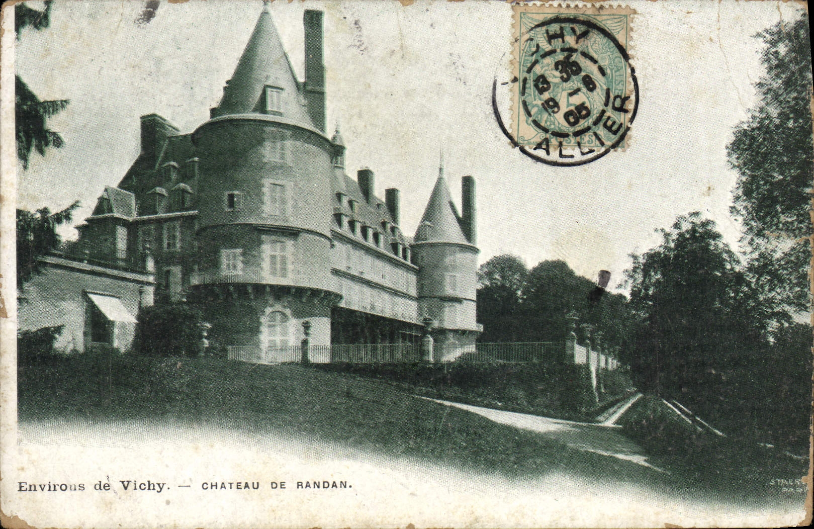 CPA Vichy Chateau De Randan