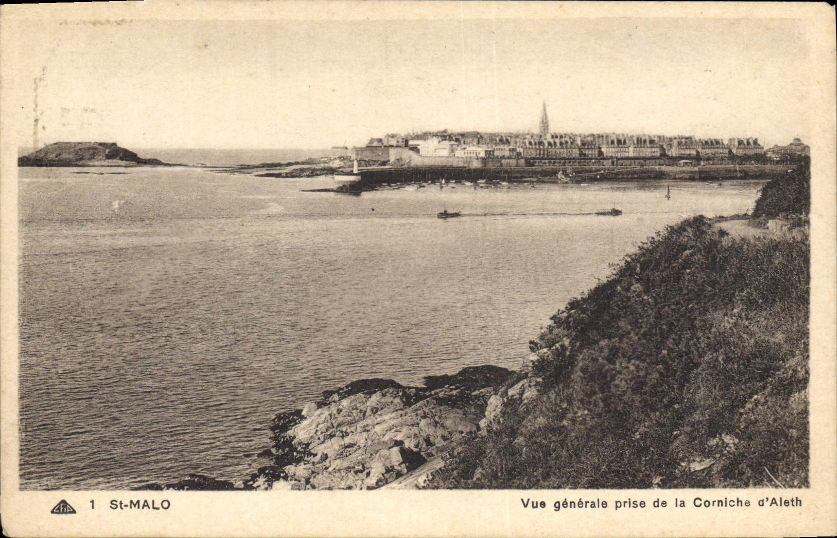 CPA St Malo Vue Generale Prise de la Corniche d'Aleth