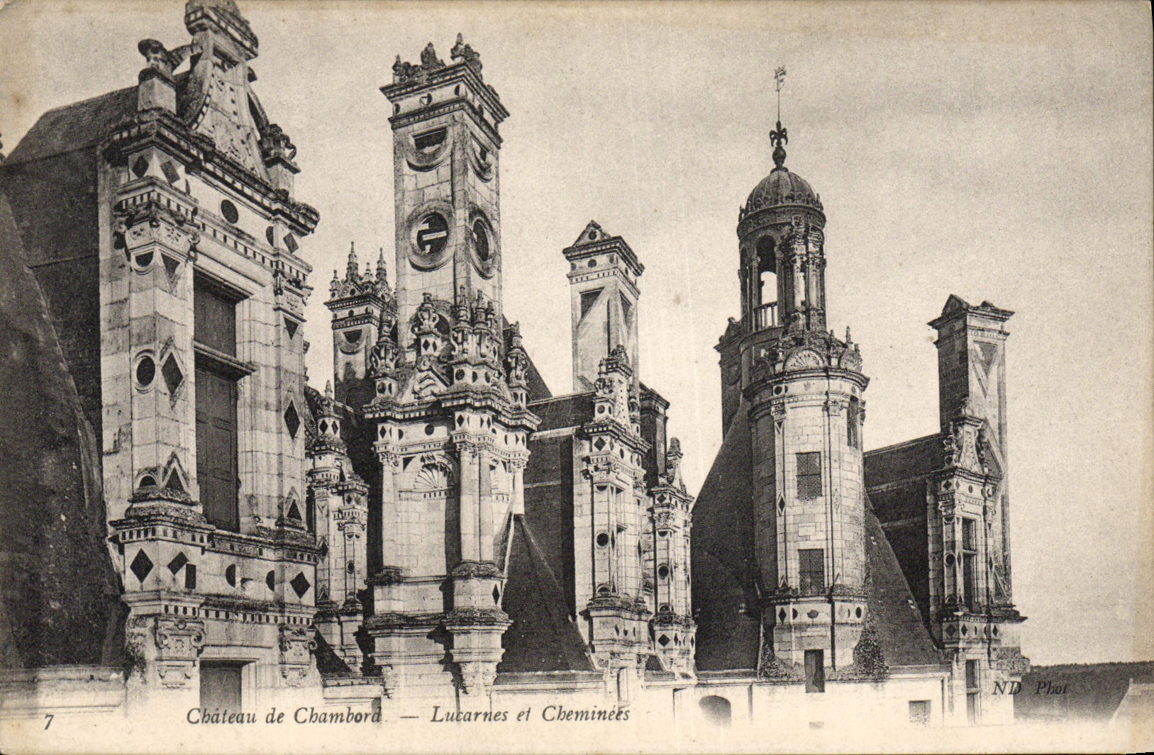 CPA Chateau de Chambord Lucarnes et Cheminees