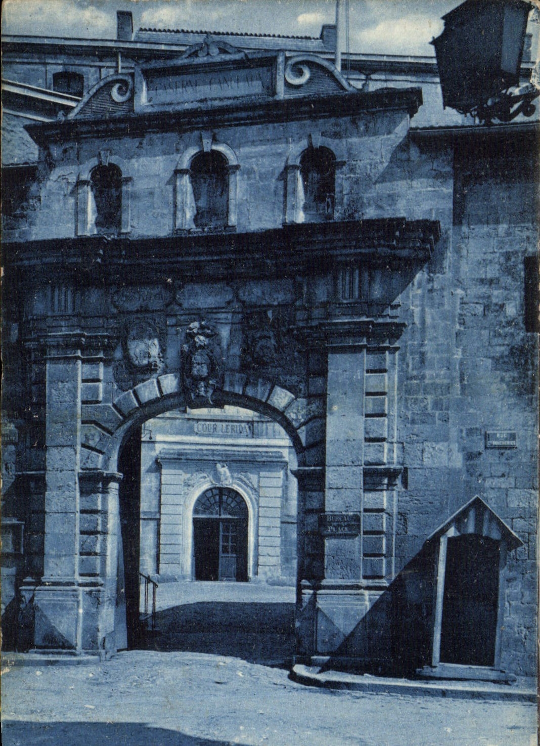 VINTAGE POSTCARD Holy Maixent Canclaux Barracks Old abbey