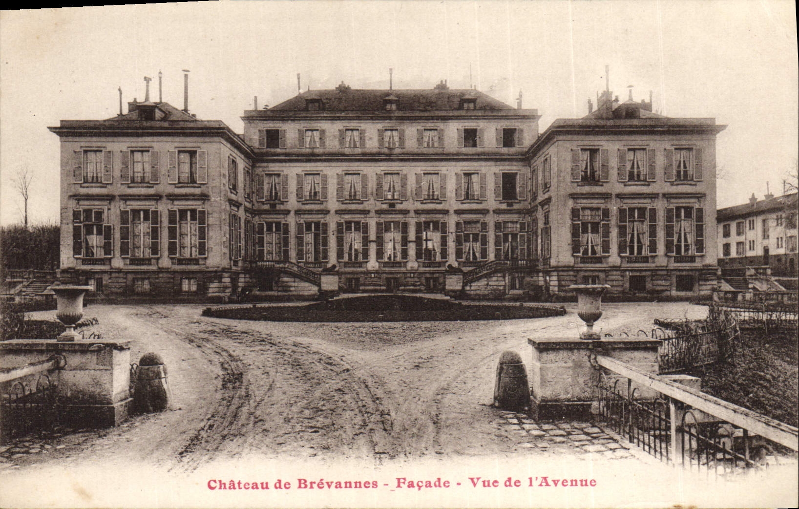 CPA Chateau De Brevannes Facade Vue De I'Avenue