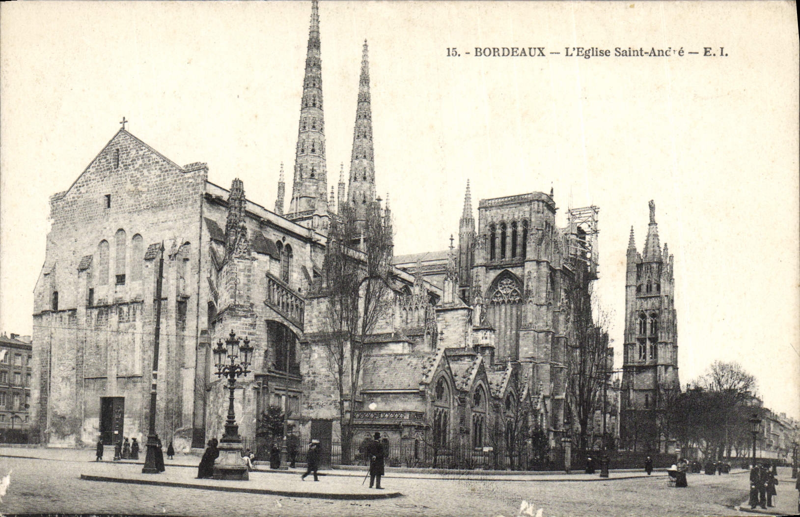 CPA Bordeaux L'Eglise Saint Andre 