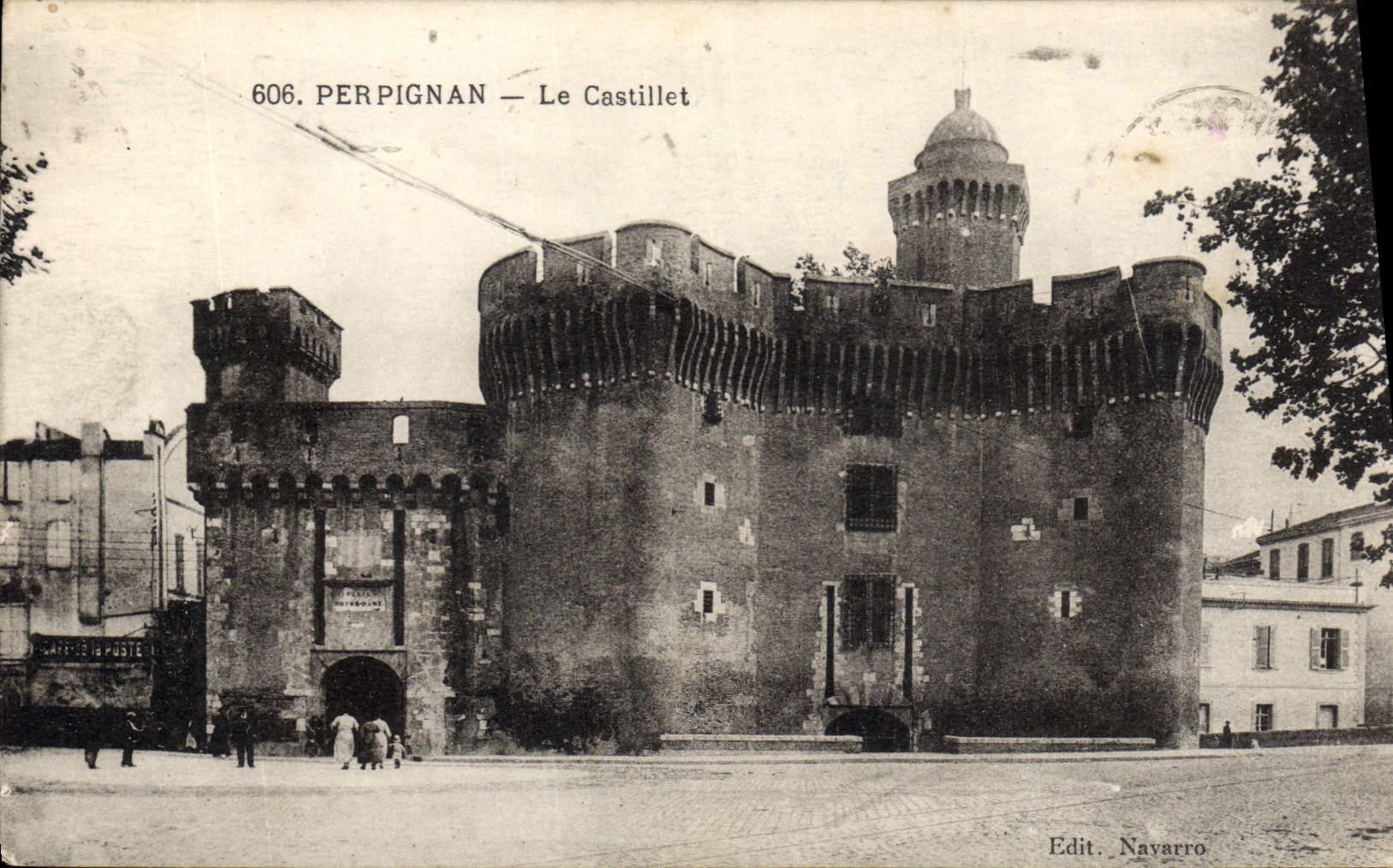 VINTAGE POSTCARD Perpignan Castillet