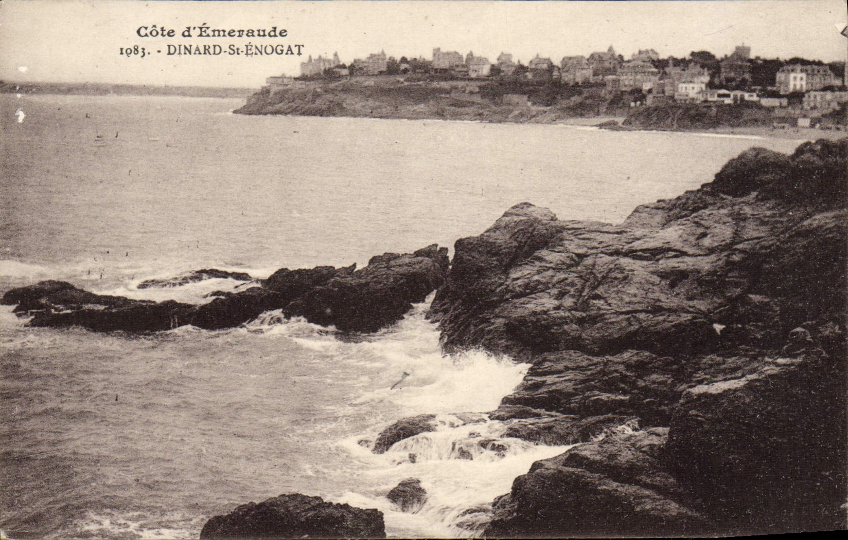 VINTAGE POSTCARD Dinard St Enogat