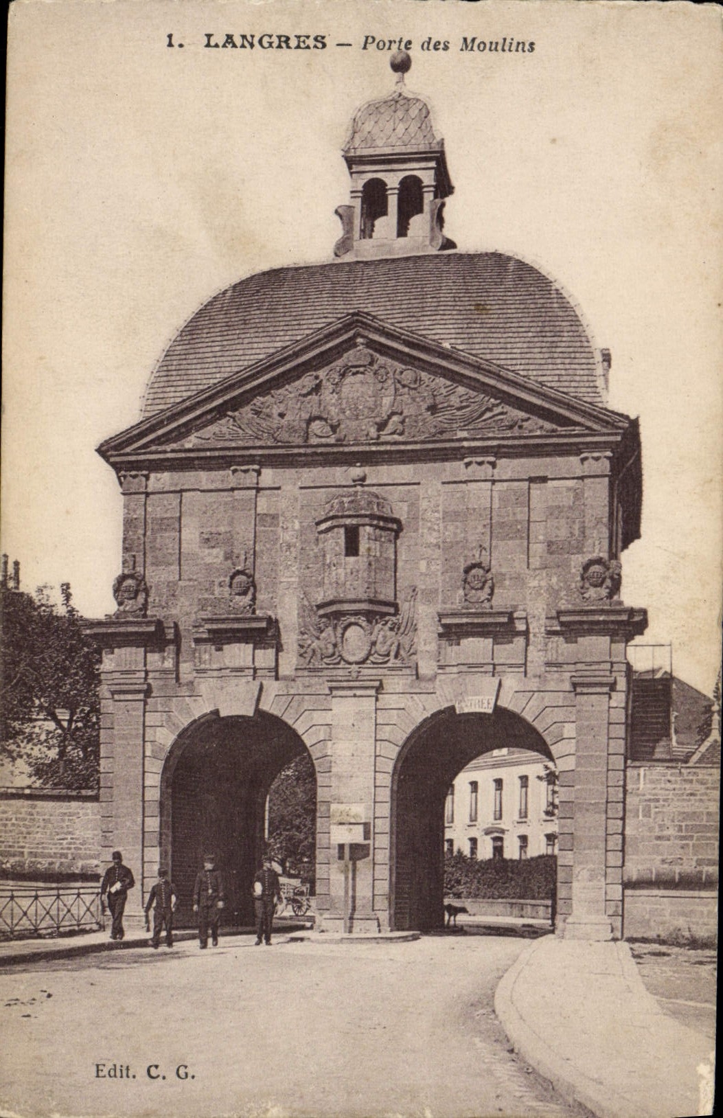 VINTAGE POSTCARD Langres Carries Moulins