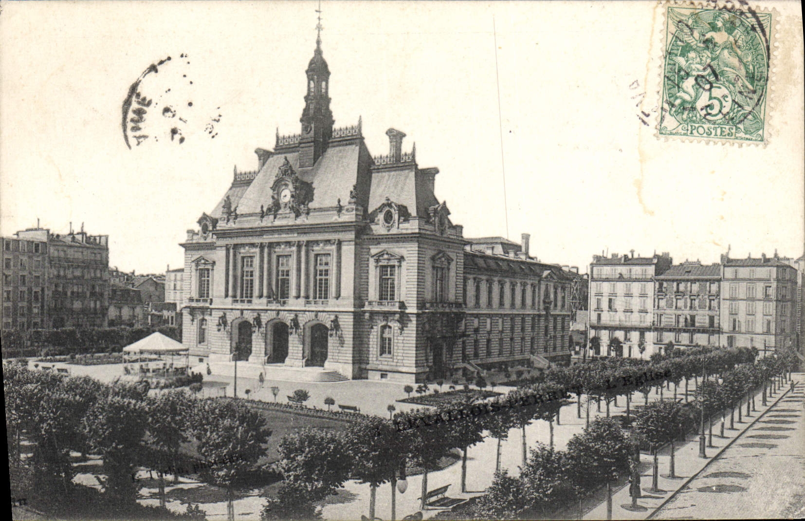 VINTAGE POSTCARD Neuilly sur Seine