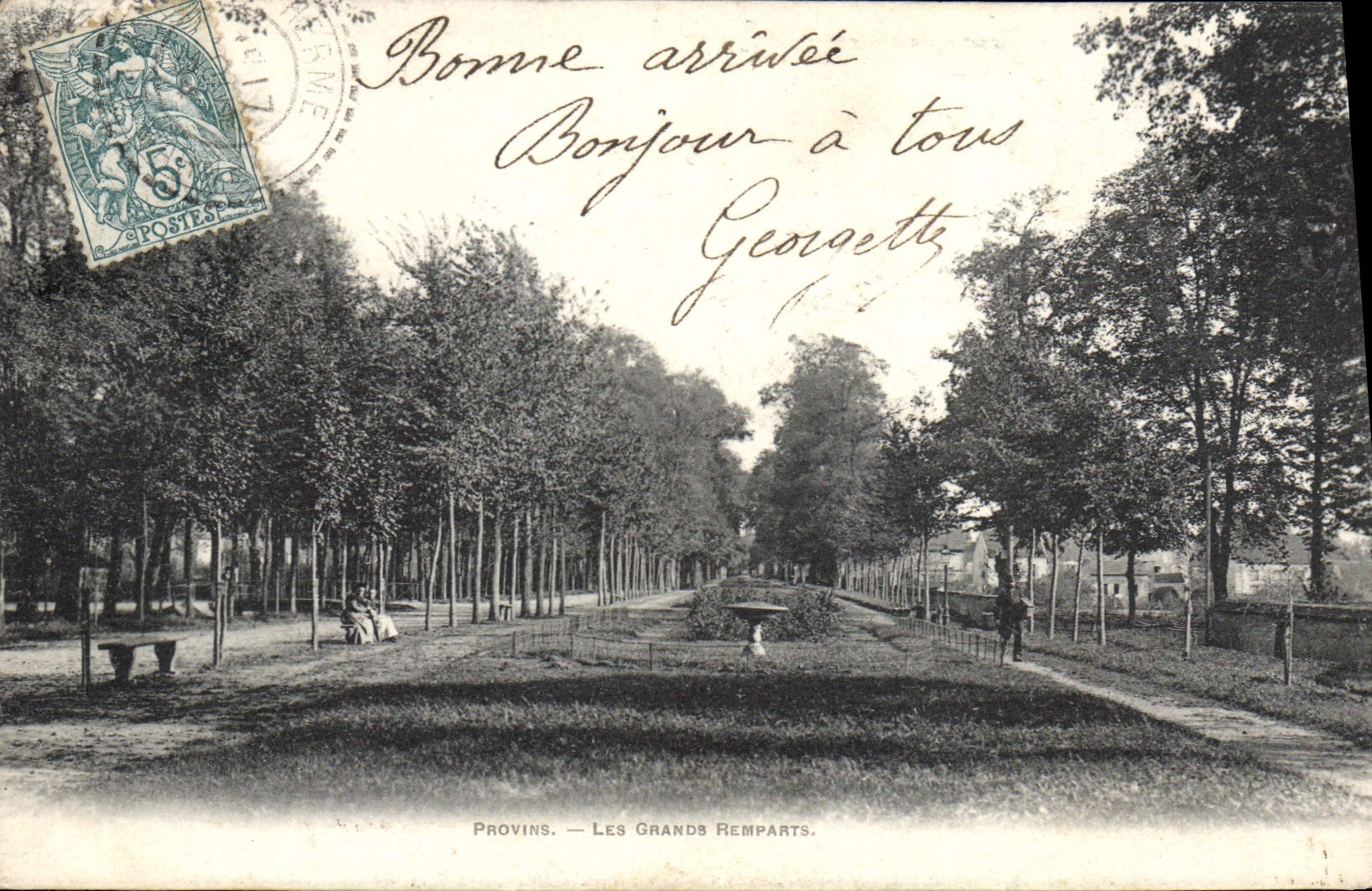 CPA Provins Les Grands Remparts
