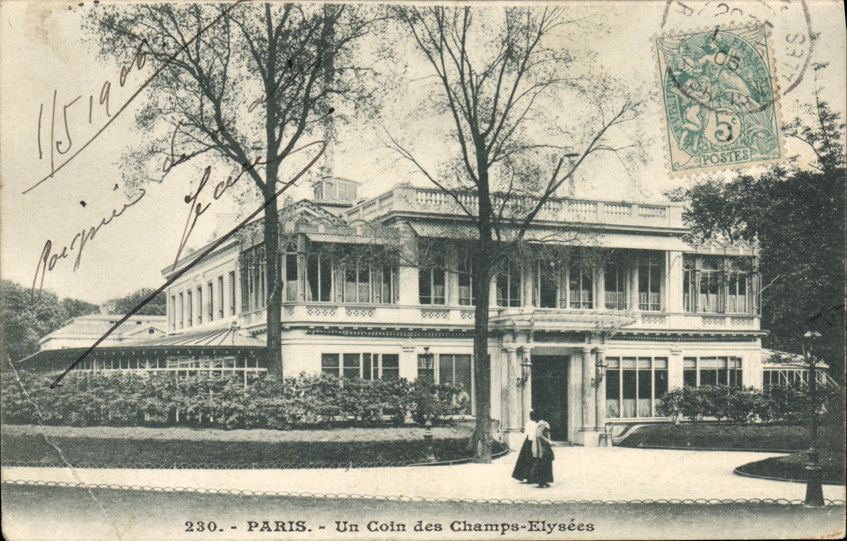 CPA Paris Un Coin Des Champs Elysees