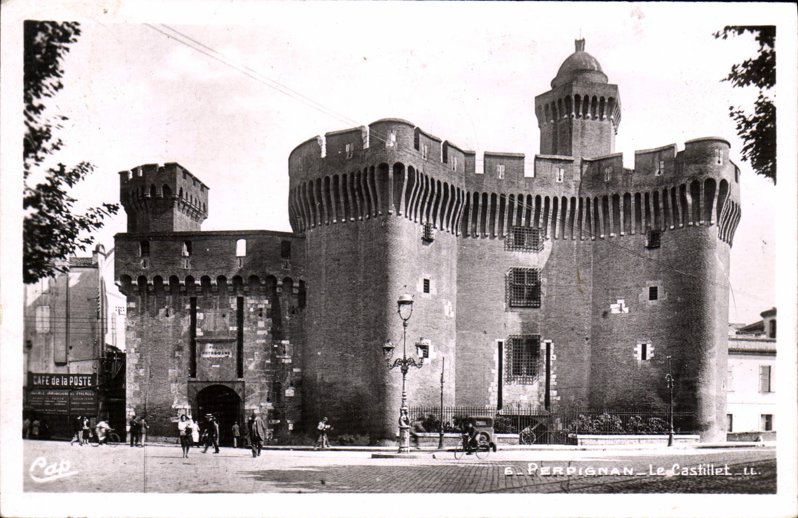 CPA Perpignan Le Castillet