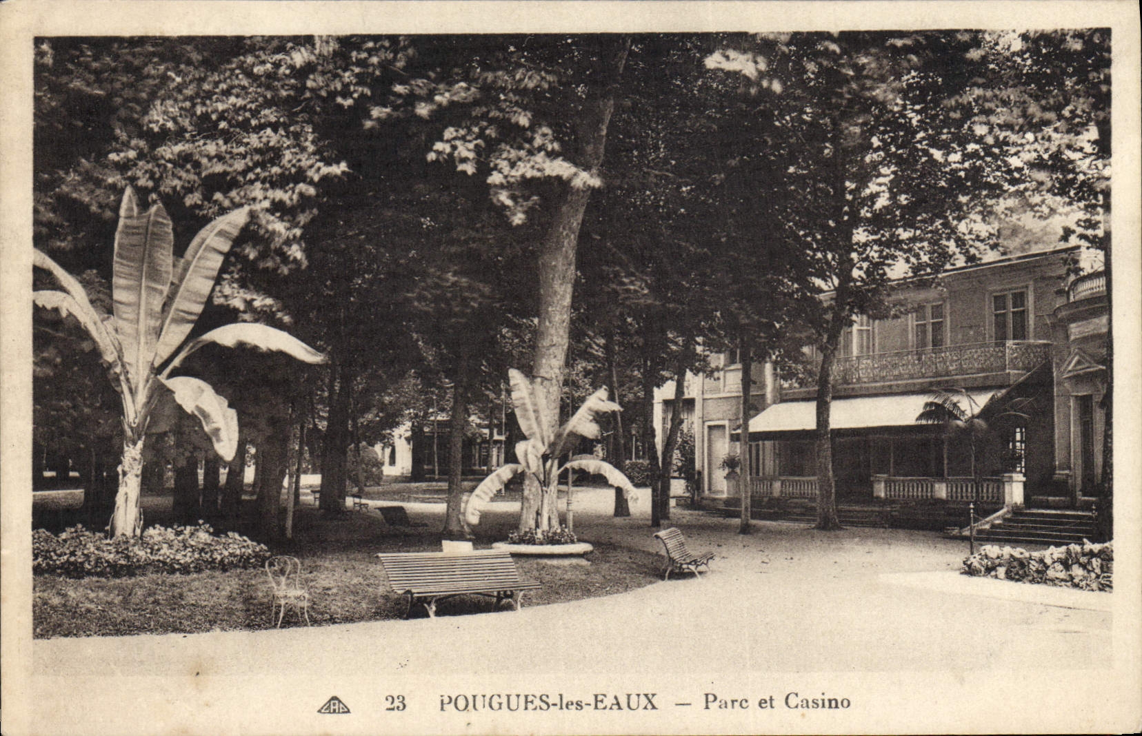 VINTAGE POSTCARD Pougues Water Park And Casino