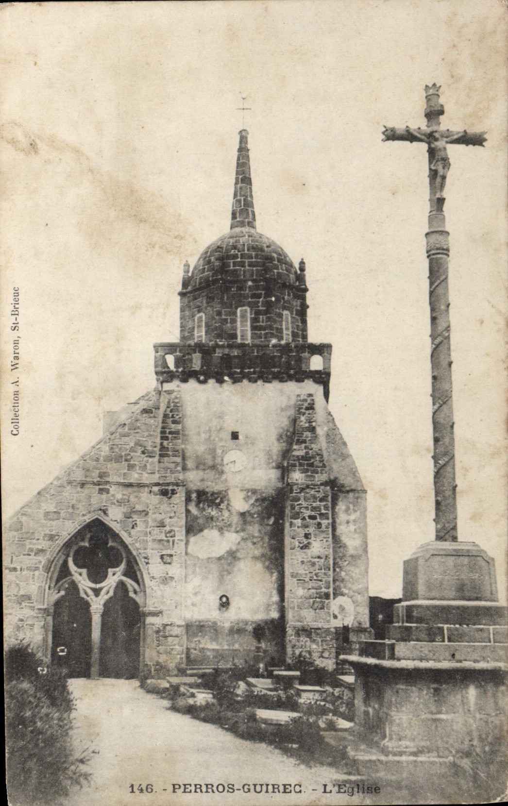 CPA Perros Guirec L'Eglise