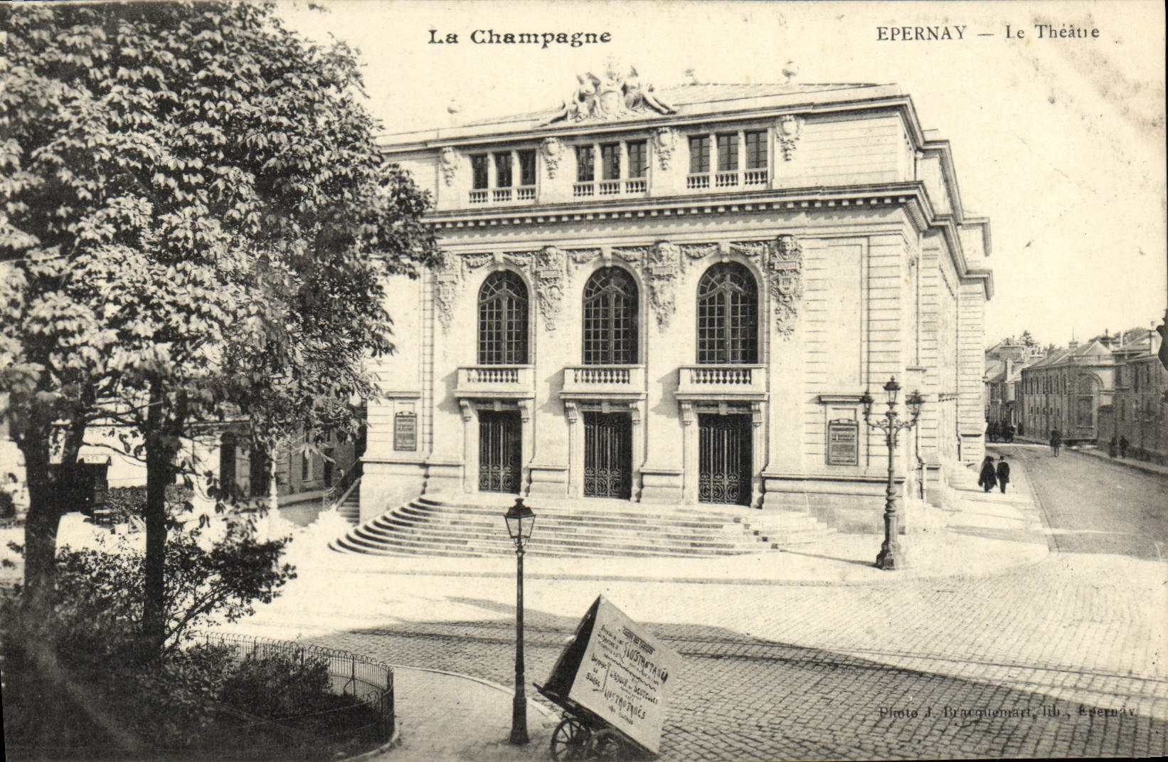 VINTAGE POSTCARD Epernay the Theater the Champagne