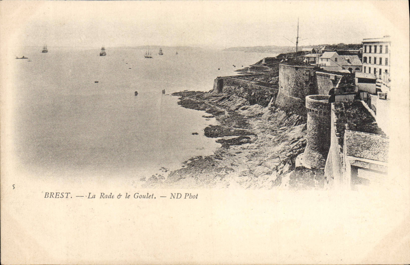 CPA Brest La Rade et Le Goulet