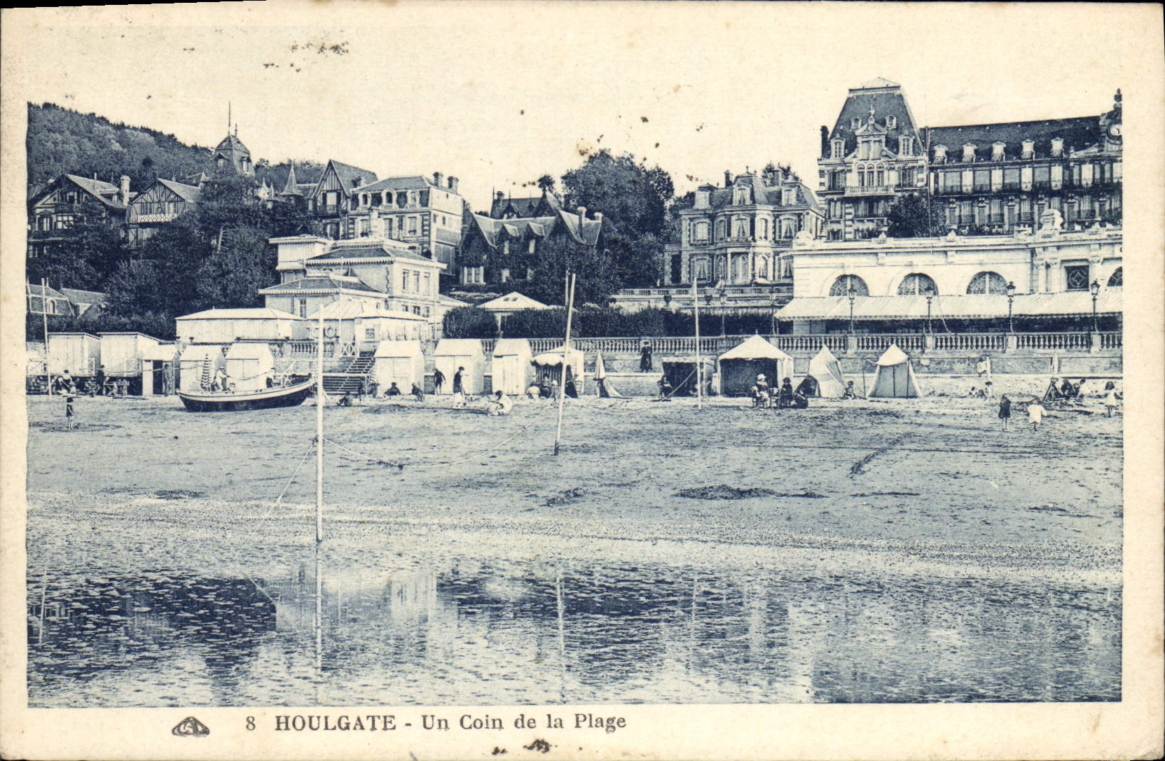 CPA Houlgate Un Coin De La Plage