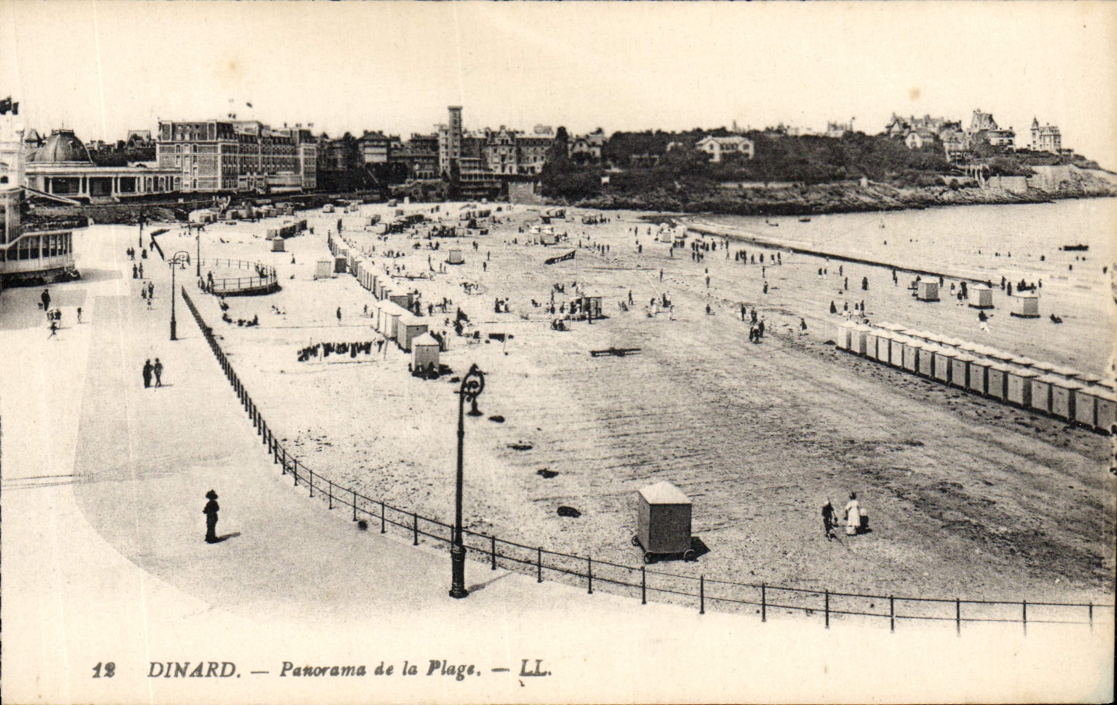 VINTAGE POSTCARD Dinard Panorama Of the Beach