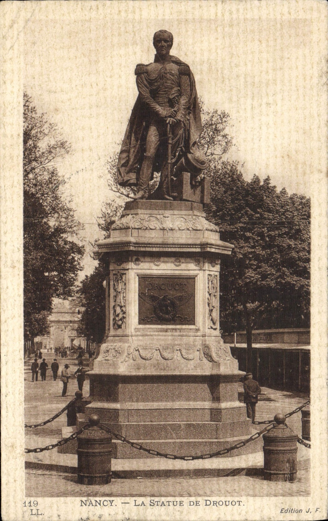 CPA Nancy La statue De Drouot