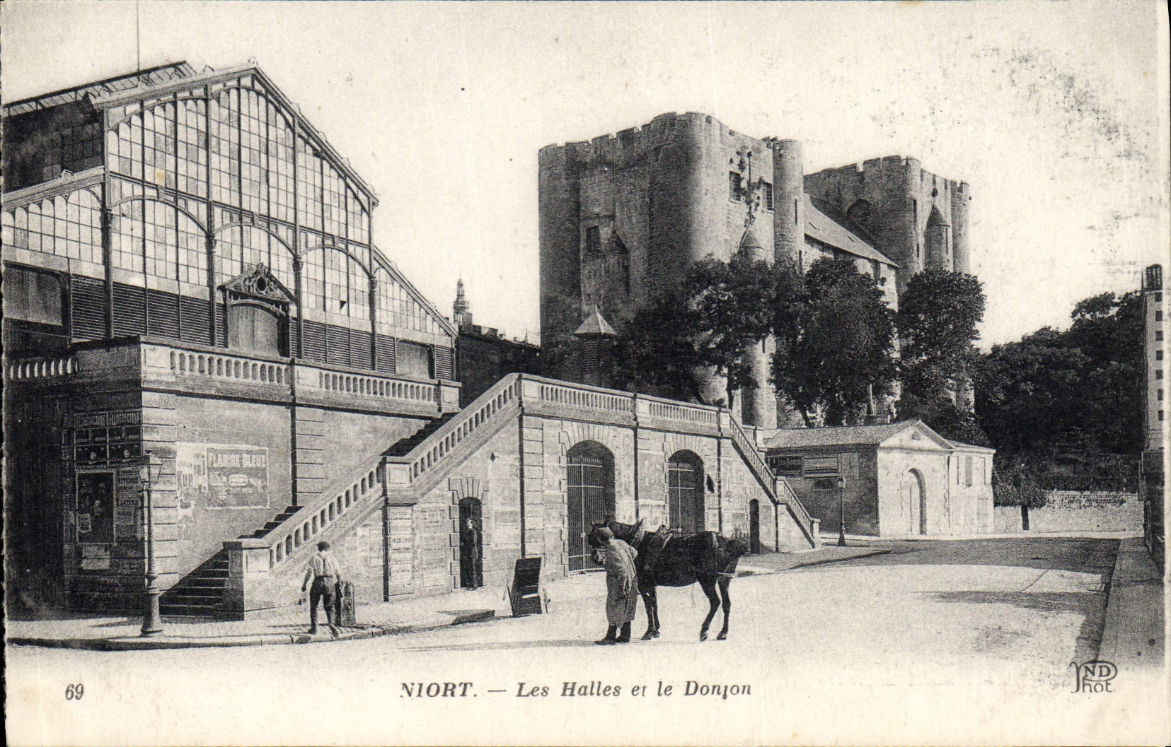 Mercados de Niort de la POSTAL de la VENDIMIA y la subsistencia