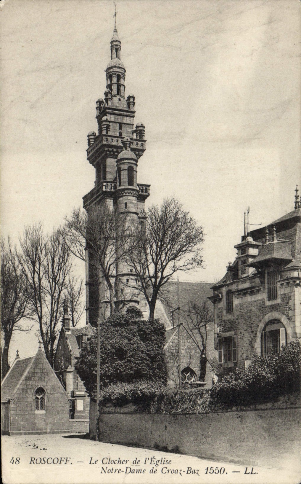 VINTAGE POSTCARD Roscoff the Bell-tower of the Church Notre Dame de Croaz Baz
