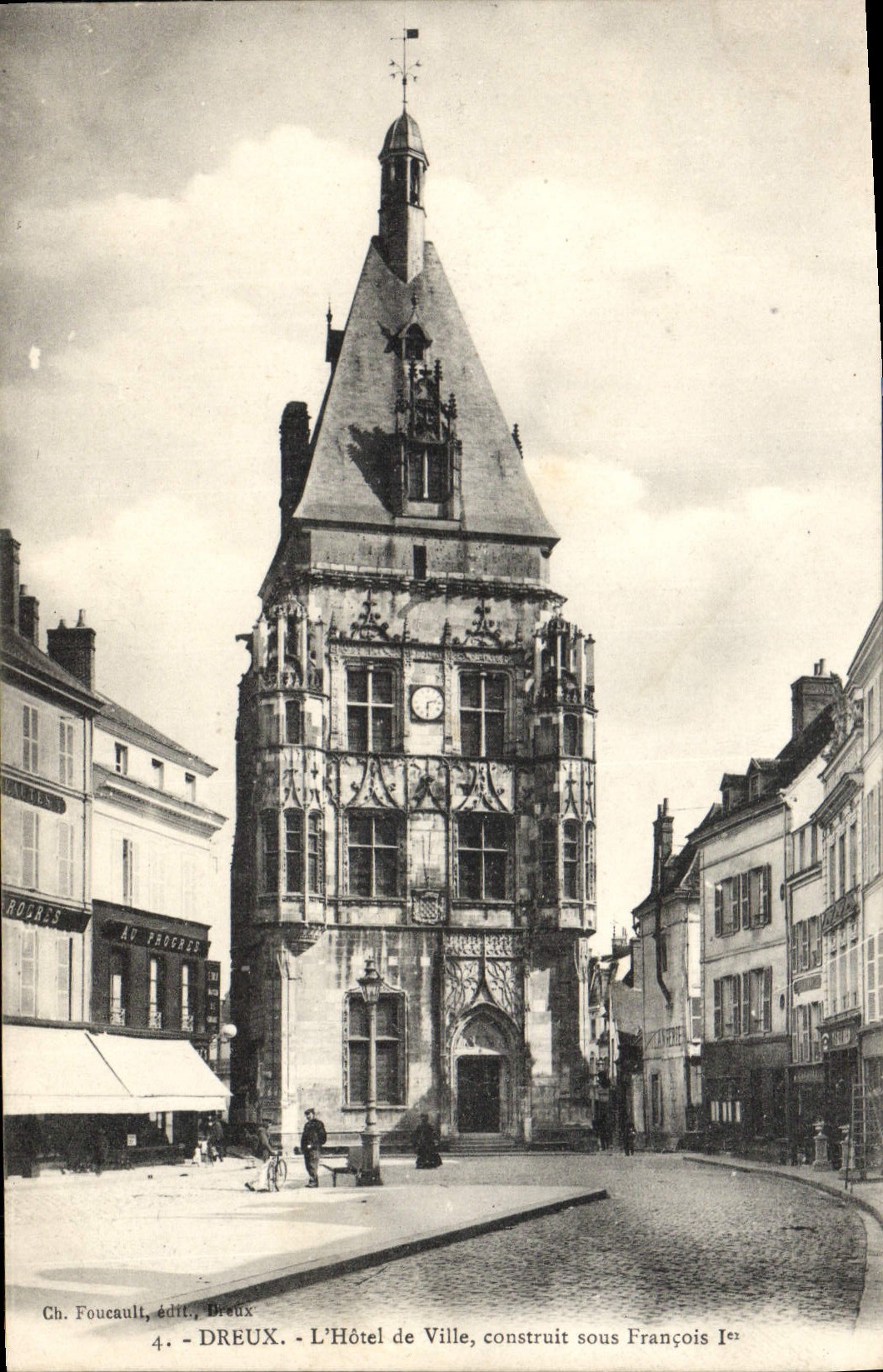 CPA Dreux L'Hotel de Ville 