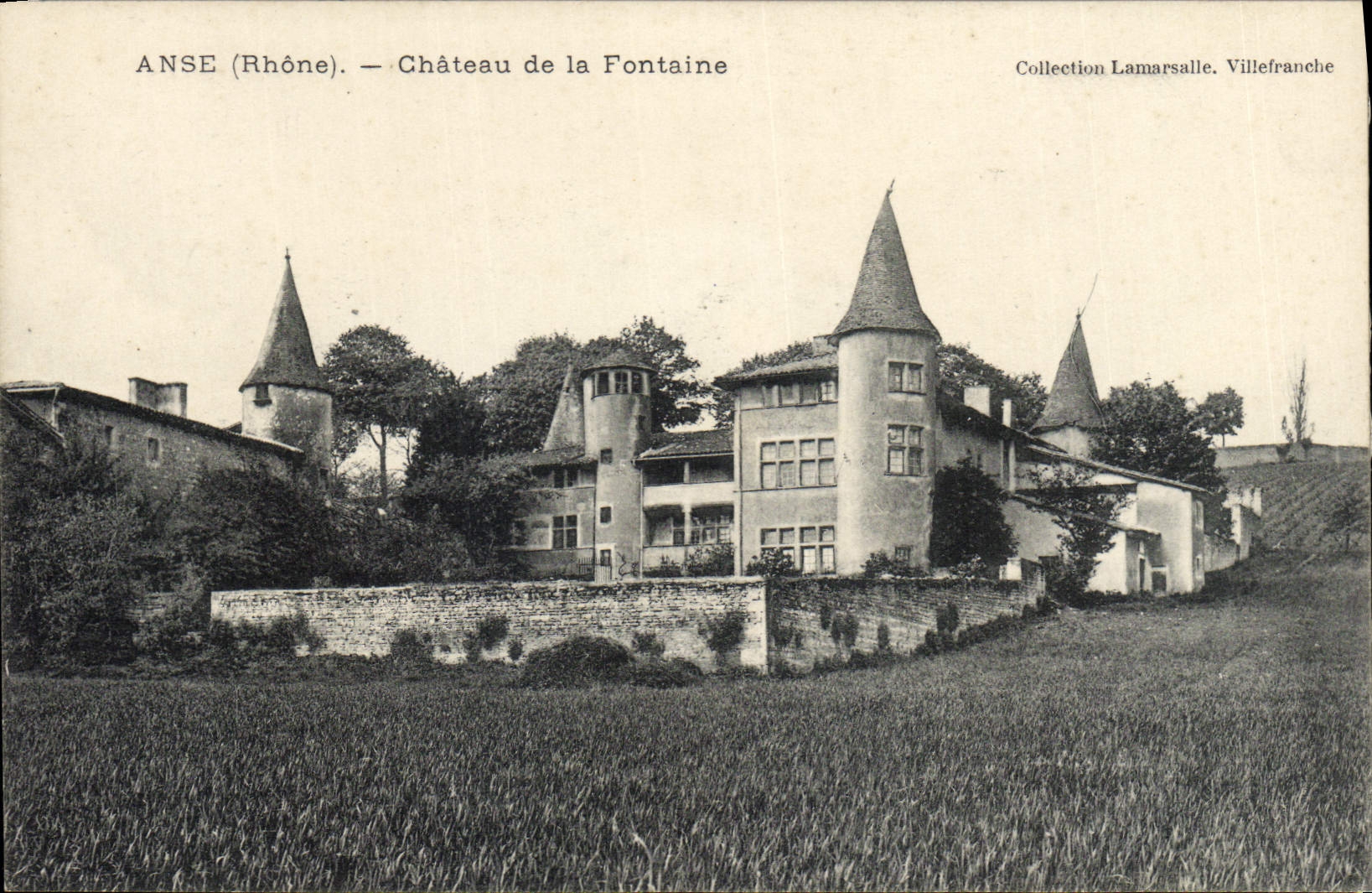 VINTAGE POSTCARD Handle Castle of the Fountain