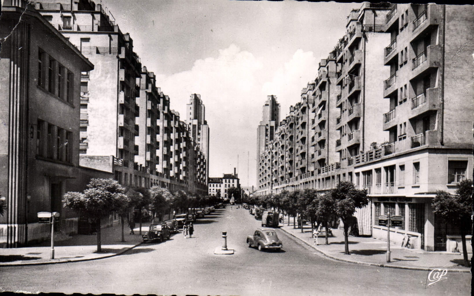 CPM Lyon Villeurbanne Avenue Henri Barbusse